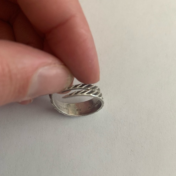 Harry Potter bundle including Alex and Ani snitch ring and enamel pin - Picture 8 of 8